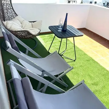 Gran Terraza 1 Minuto De Piscinas Naturales Apartamento